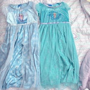 2 Frozen Elsa Nightgowns